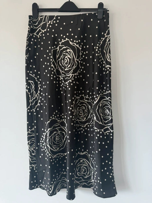 New Look Black Polka Dot Floral Skirt, photo 2 of 5