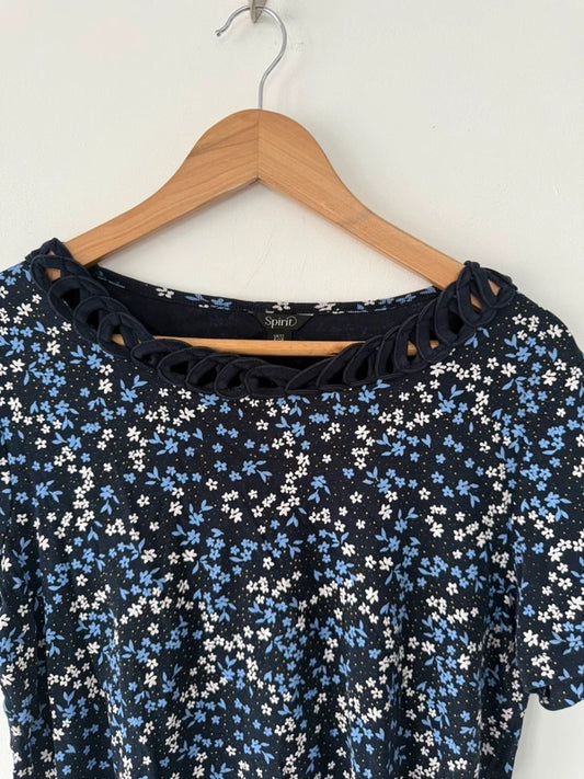 Spirit Navy Blue Floral Detailed Collared Top, photo 2 of 5