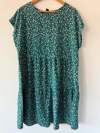 Emery Rose Green Floral Dress, preloved