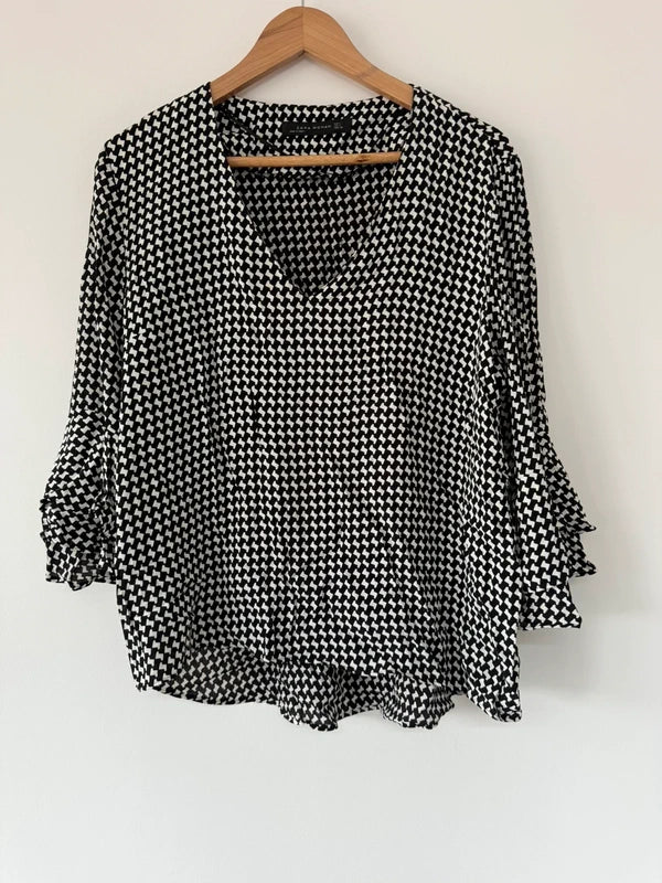 Zara Black and White Patterned Blouse, photo 5 of 5