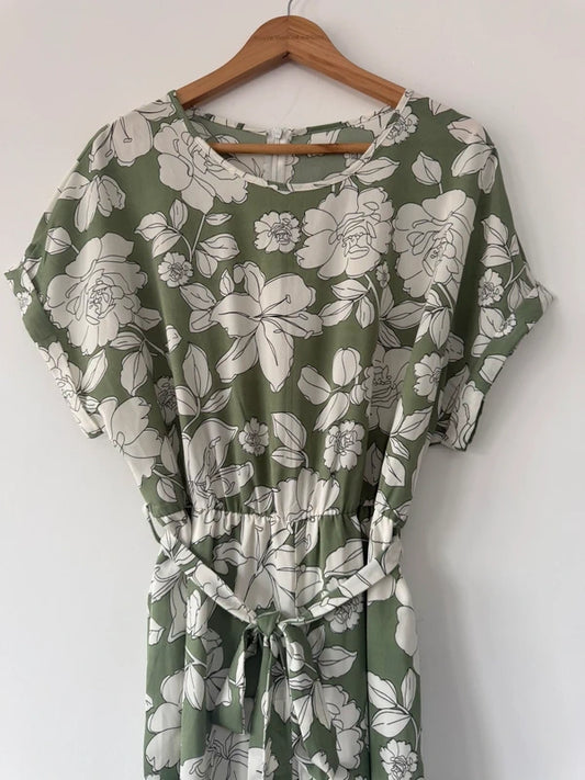 Shein green floral jumpsuit, photo 2 of 4