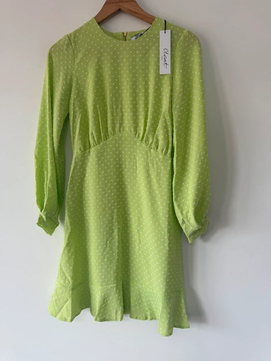 Closet Like Green Peplum Style Dress Size 8 New, preloved