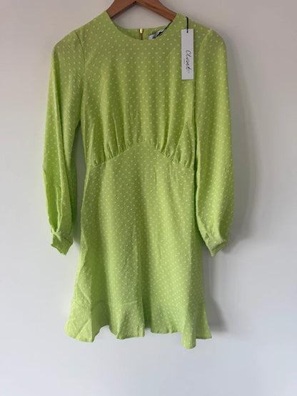 Closet Like Green Peplum Style Dress Size 8 New, photo 2 of 5