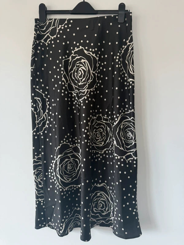 New Look Black Polka Dot Floral Skirt, photo 2 of 5