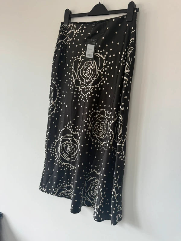 New Look Black Polka Dot Floral Skirt, photo 5 of 5