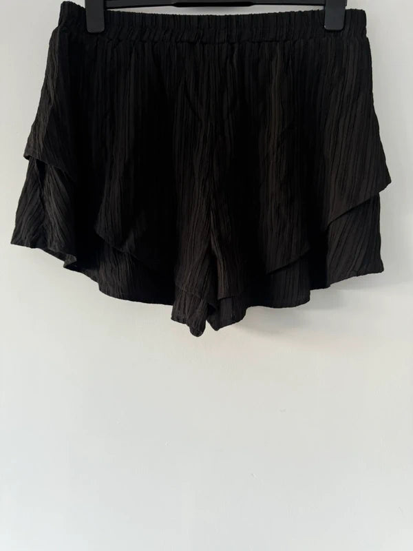 Shein Black Shorts, photo 4 of 5