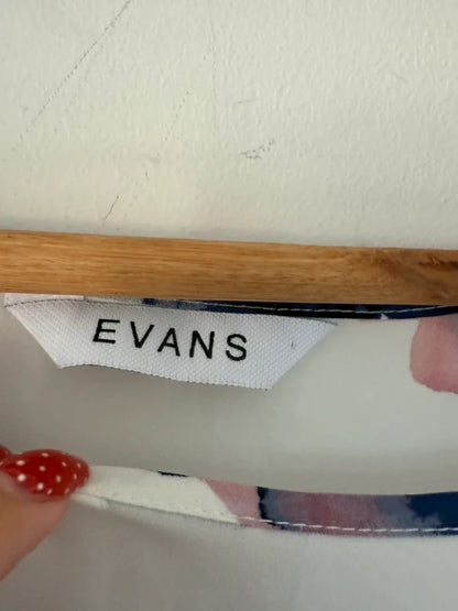 Evans Floral Patterned Blouse, photo 5 of 5