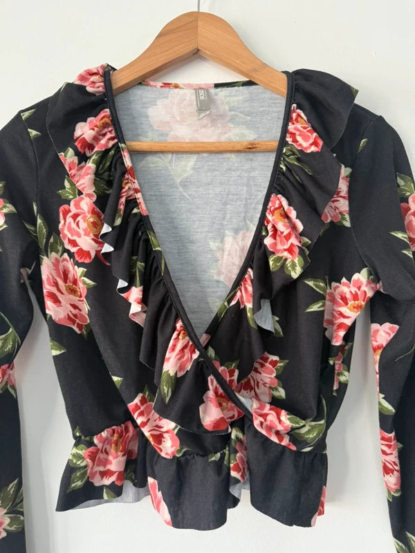 ASOS Black and Floral Filled Crop Top, photo 2 of 5