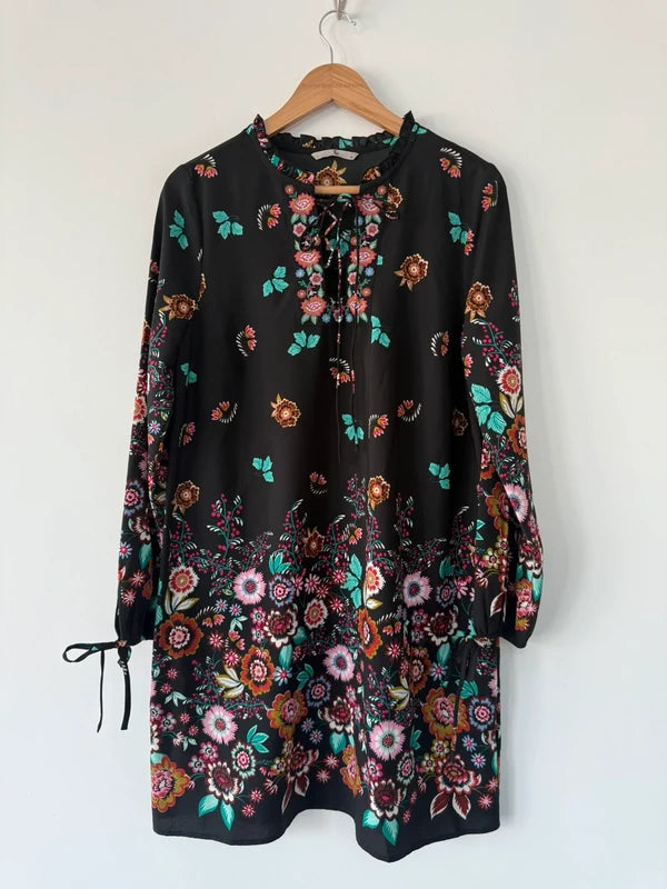 TU Black Floral Design Dress, photo 4 of 5