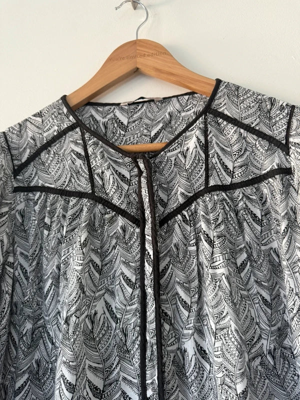 M&S Black and White Patterned Blouse, photo 3 of 5