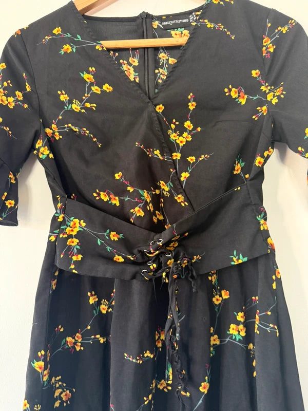 Pretty Little Thing Black and Yellow Floral Dress, photo 3 of 5