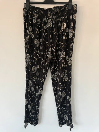 Simply Be Black Patterned Trousers, preloved