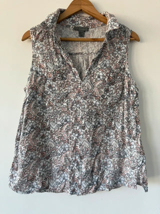 Rose and Rhyme Floral Patterned Linen Shirt Top, preloved
