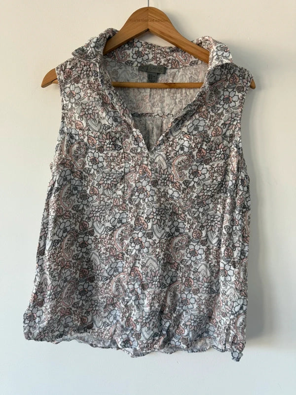 Rose and Rhyme Floral Patterned Linen Shirt Top, photo 2 of 5