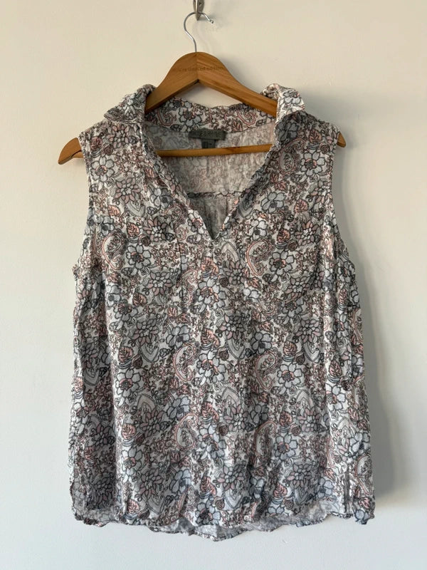 Rose and Rhyme Floral Patterned Linen Shirt Top, photo 4 of 5