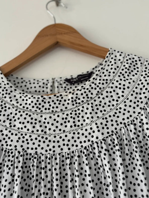 Marks and Spencer’s Spotted Blouse, photo 4 of 5