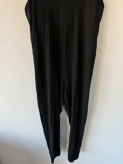 Lululemon Black All in One Set, photo 5 of 5