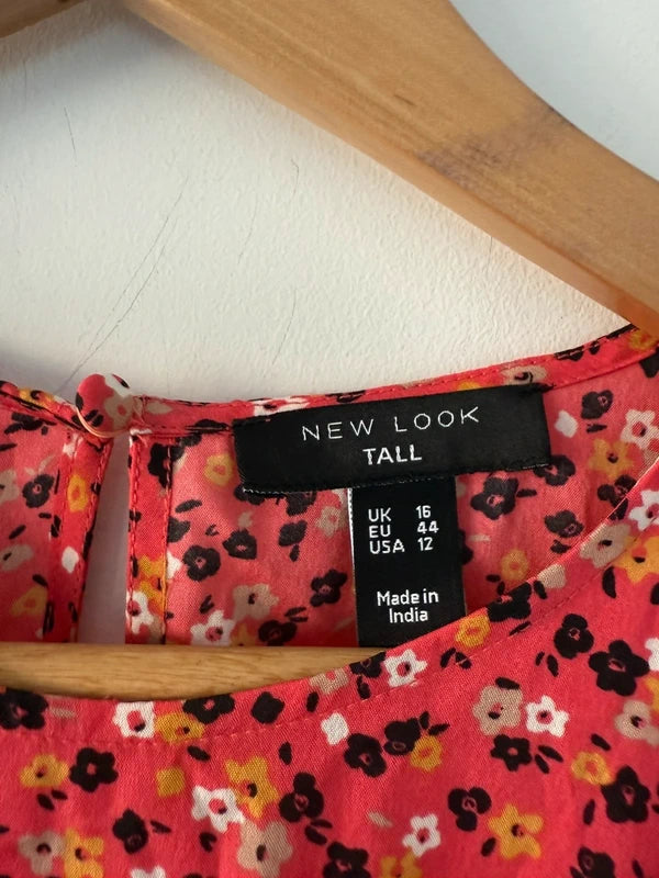 New Look Pink Floral Tall Dress, photo 4 of 5