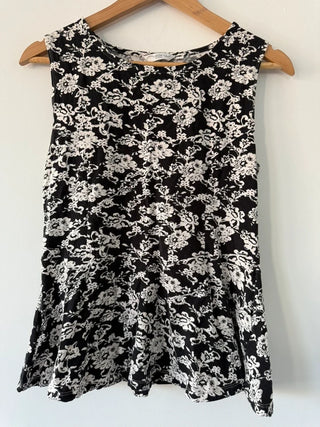 Old New Look Black Floral Peplum Top, preloved