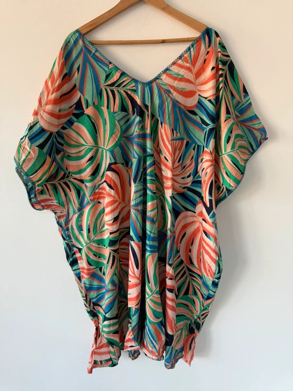 M&Co Beach Cover Up Size Large / Xtra Large, preloved