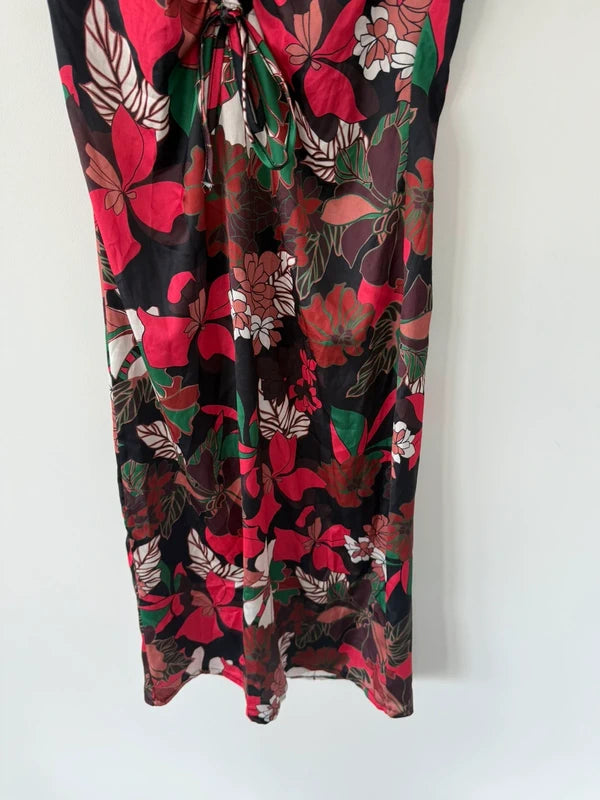 Boohoo Floral Patterned Dress, photo 3 of 5
