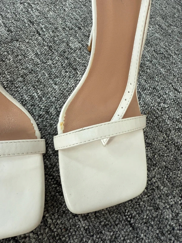 Chic White Heels, photo 2 of 5