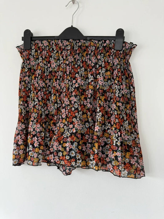 Stradivarius Floral Skort, preloved