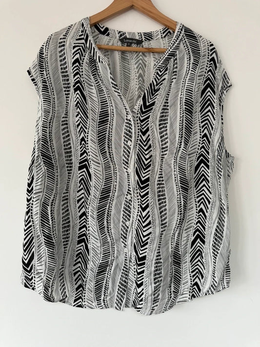 Bonmarche Black and White Patterned Vest Top, preloved