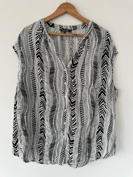 Bonmarche Black and White Patterned Vest Top, photo 2 of 5