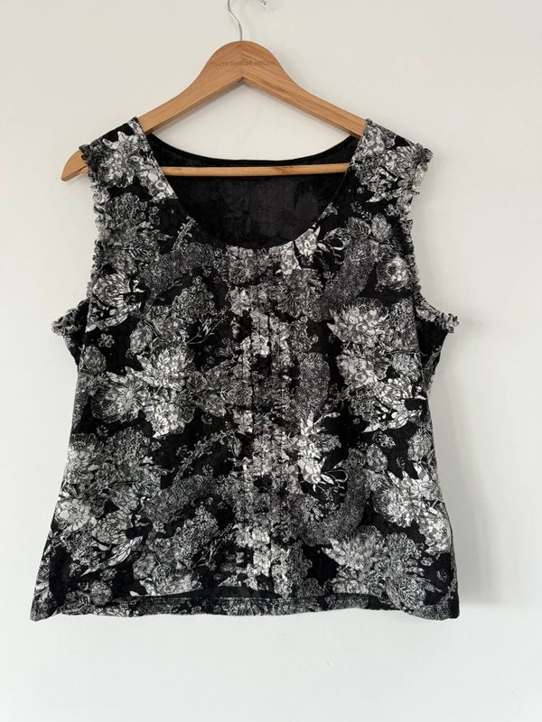 Tia Black Y2k Style Blouse, preloved