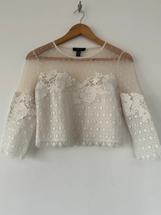 New Look Cream Lace Top Size 8 Petite, preloved
