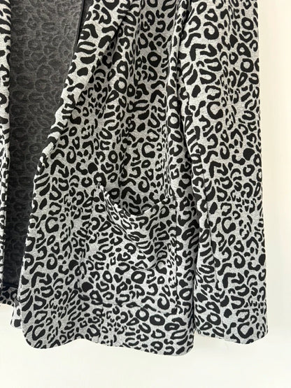 M&S Grey Leopard Print Blazer, photo 4 of 5