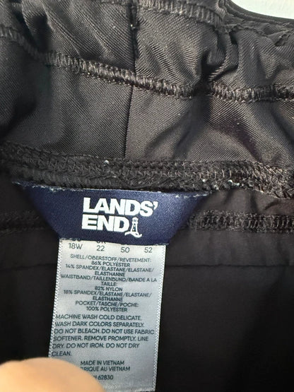 Lands and Black Shorts, photo 3 of 4