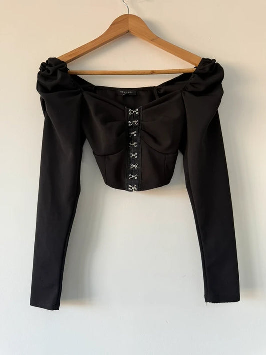 New Look Black Cropped Long Sleeve Top, preloved