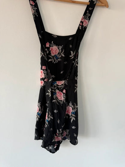 H&M Floral Playsuit, photo 4 of 5