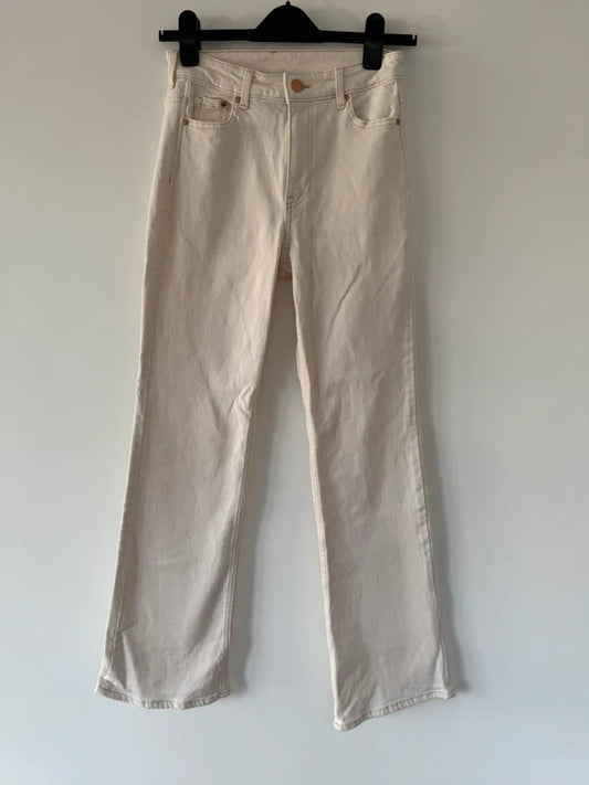 H&M Boot Cut High Waisted Cream Jeans EUR 34, preloved