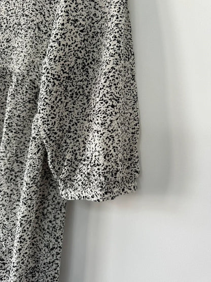 Garcia Whit and Black Patterned Smock Dress, photo 3 of 4