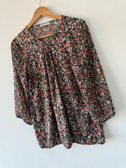 Armand Thiery Leopard Print Blouse, photo 2 of 3