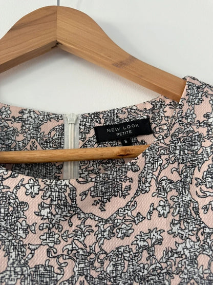 New Look Petite Pink Patterned Dress, photo 4 of 5