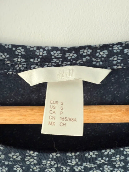 H&M Navy Floral T Shirt, photo 2 of 2