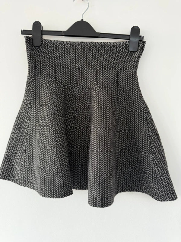 New Look Black and Beige Skirt, preloved