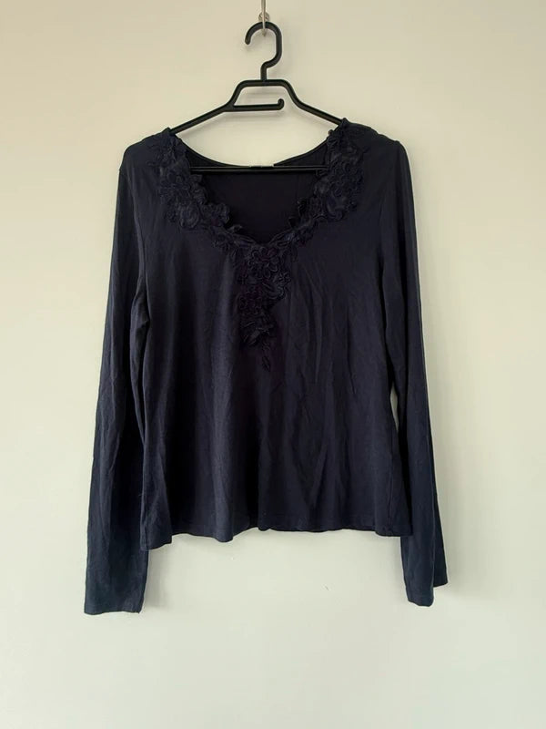 Navy Blue Floral Detail Top, photo 4 of 4
