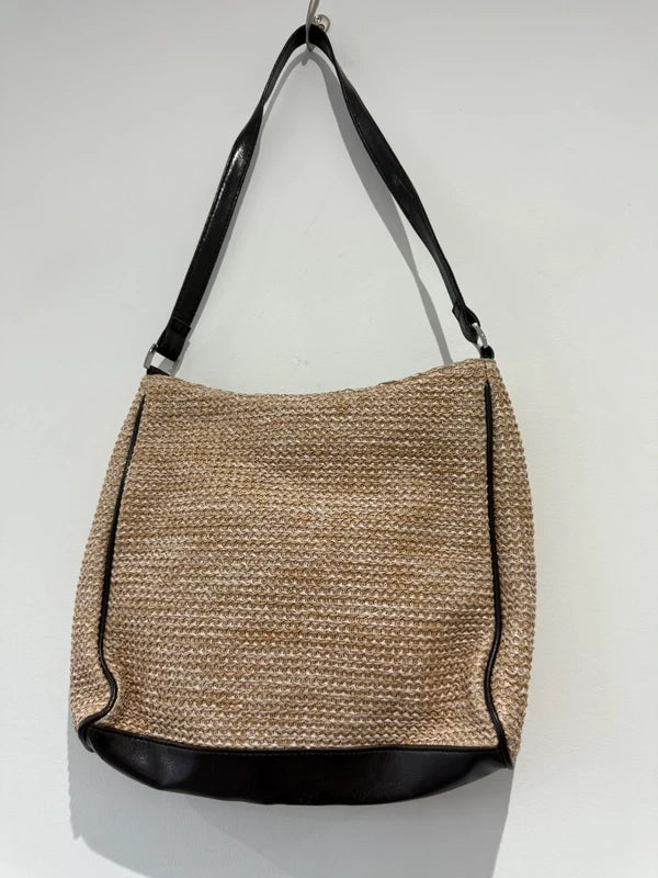 Black and Beige Draw Style Handbag, photo 3 of 3