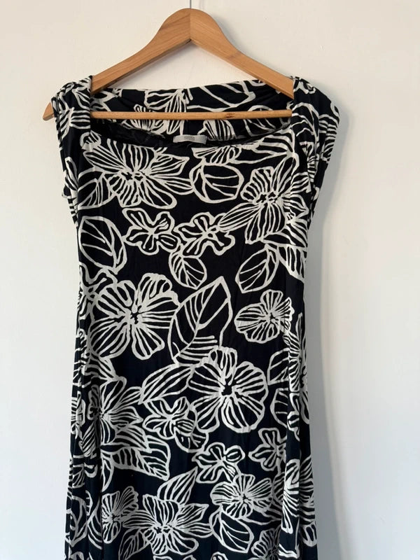 M&S Floral Dress, photo 2 of 5