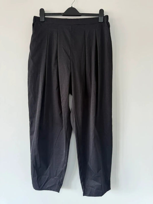 Black Shein Trousers XL, preloved