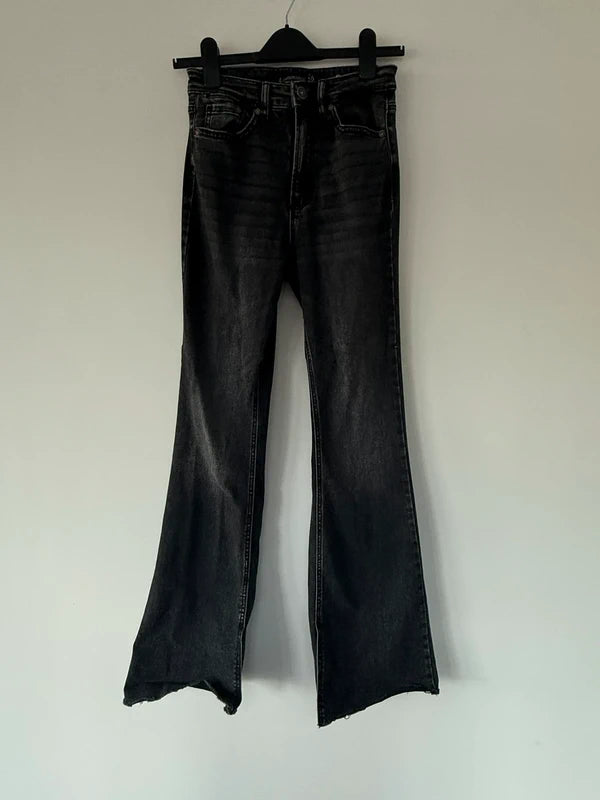 Stradivarius Grey Wide Legged Jeans, preloved