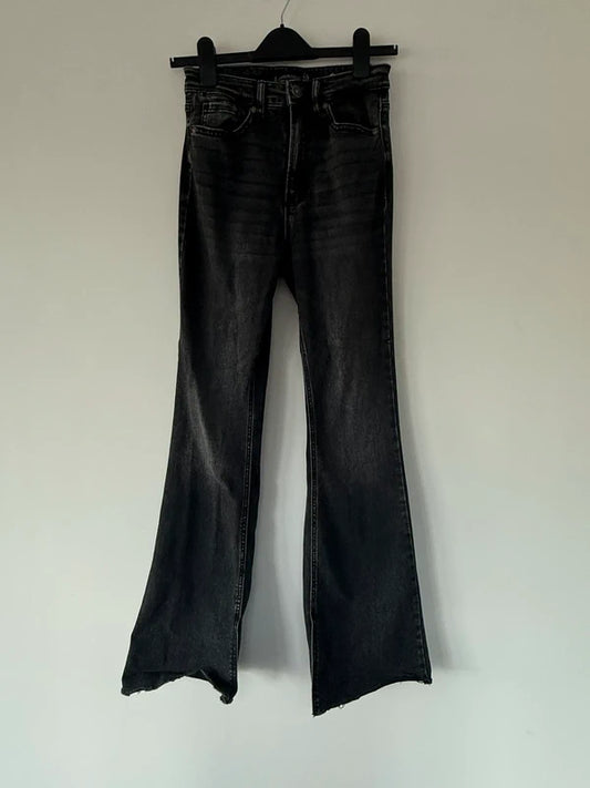 Stradivarius Grey Wide Legged Jeans, preloved