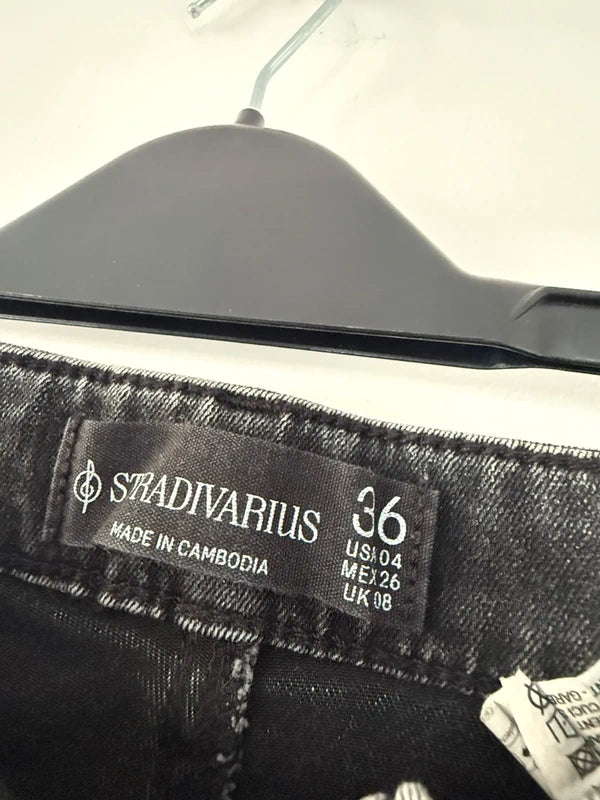 Stradivarius Grey Wide Legged Jeans, photo 3 of 4