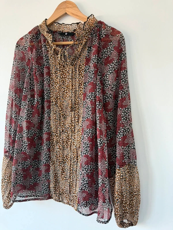 Very Patterned Colourful Blouse, photo 2 of 2