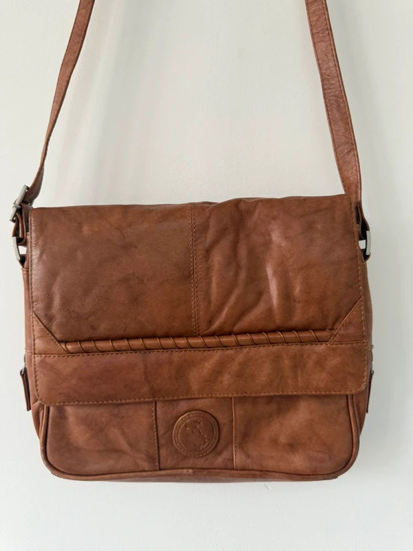 Vera Pelle Italian Leather Brown Crossbody Bag Vintage Style, preloved